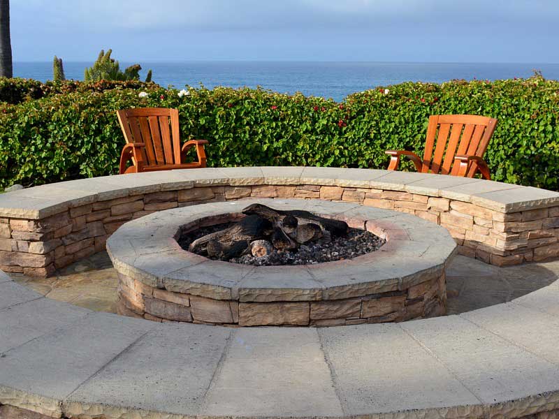 Outdoor Fire Pit Country Farm, How To Make Outdoor Fire Pit